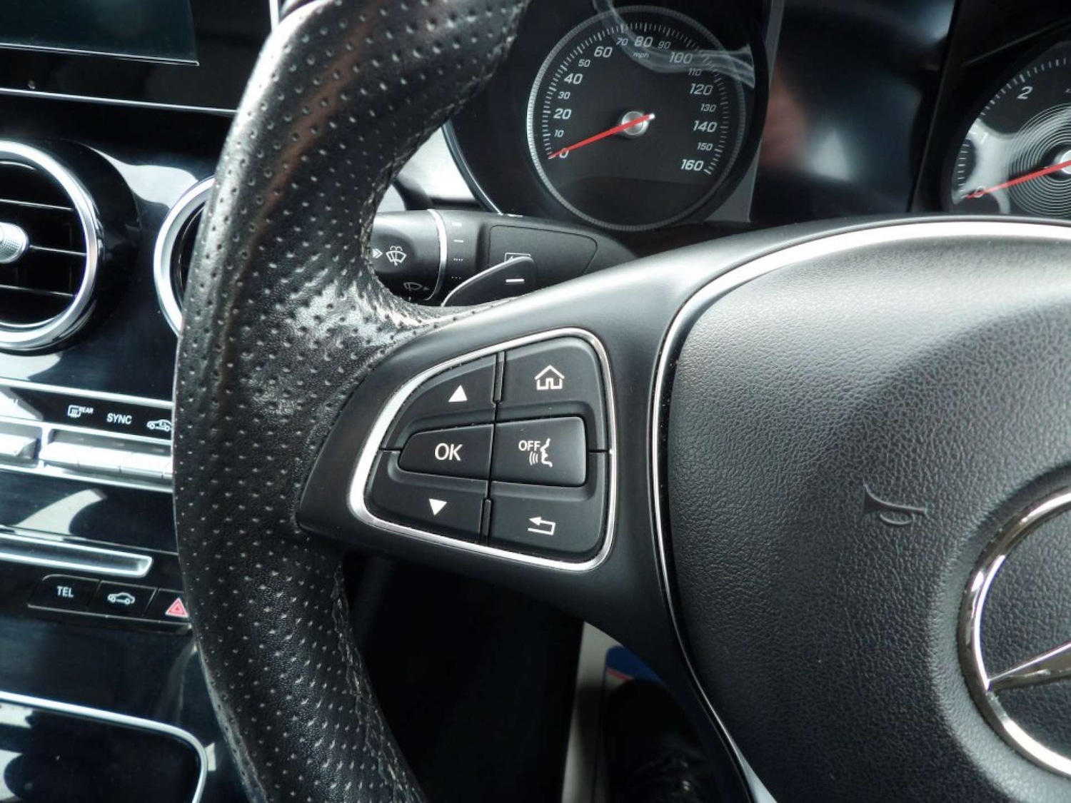 Used Mercedes-Benz C Class 2017 for sale - 77470075: Photo 23