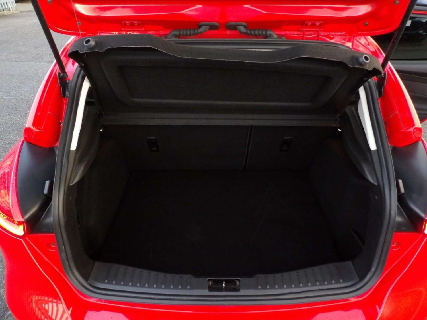 Used Ford Focus 2016 for sale - 76600758: Photo 18