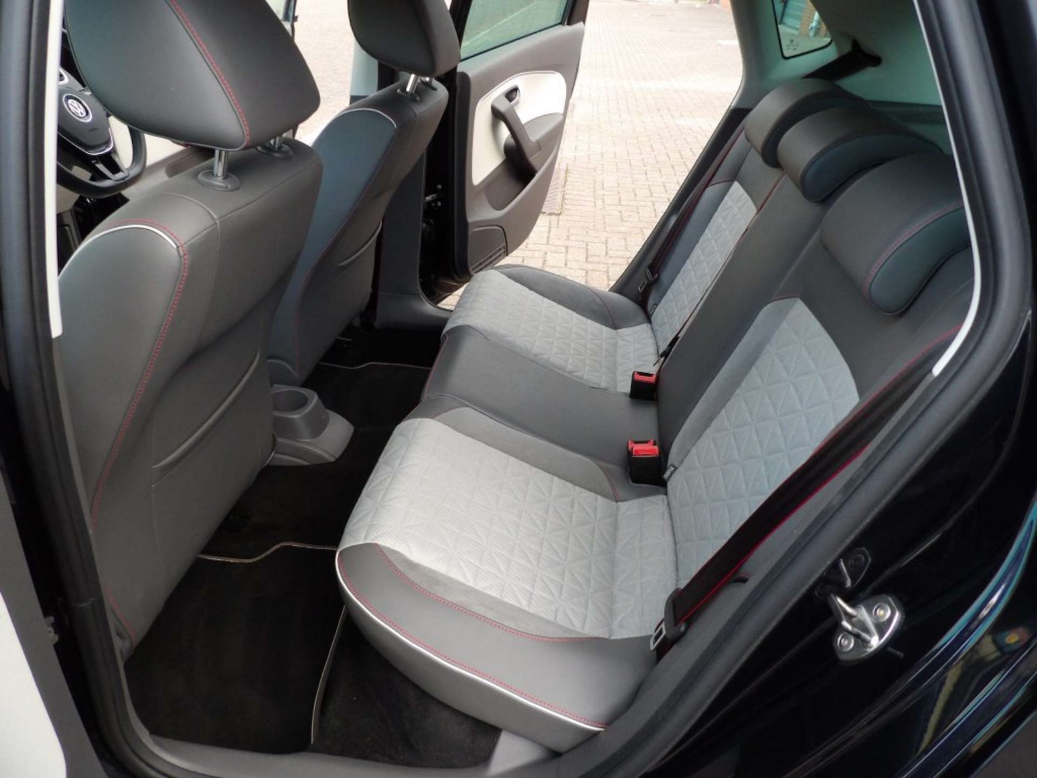 Used Volkswagen Polo 2016 for sale - 76363617: Photo 17