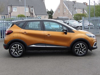 Used Renault Captur 2017 for sale - 78511101: Photo