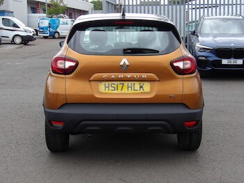 Used Renault Captur 2017 for sale - 78511101: Photo