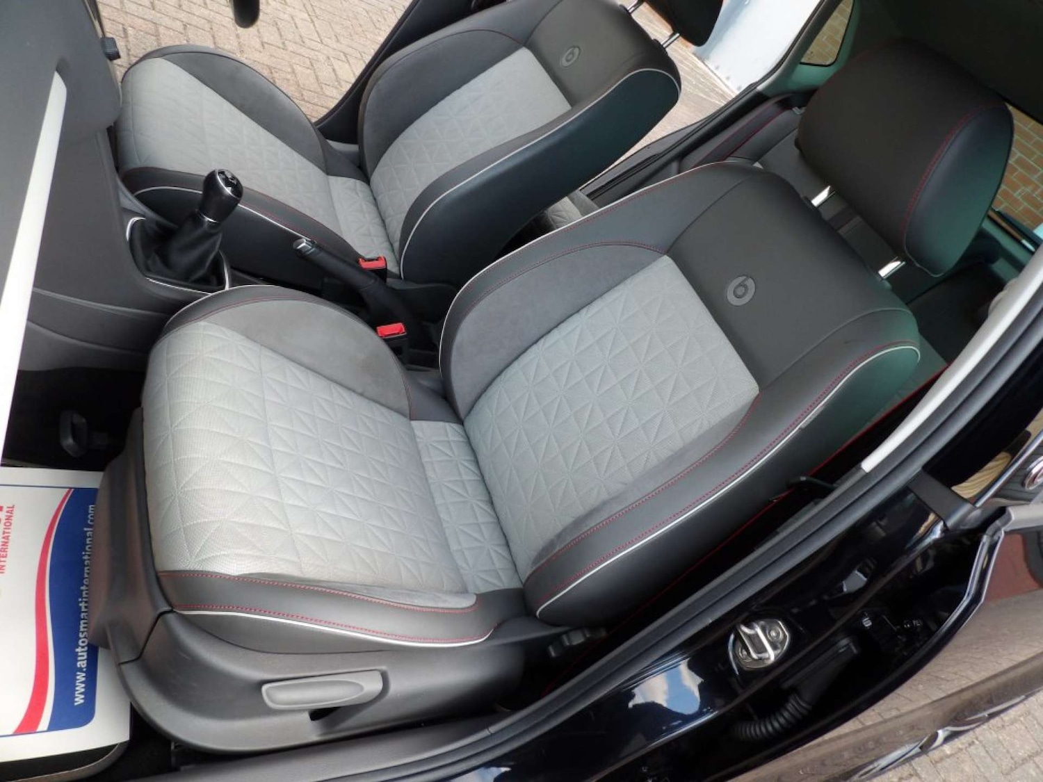 Used Volkswagen Polo 2016 for sale - 76600644: Photo 16