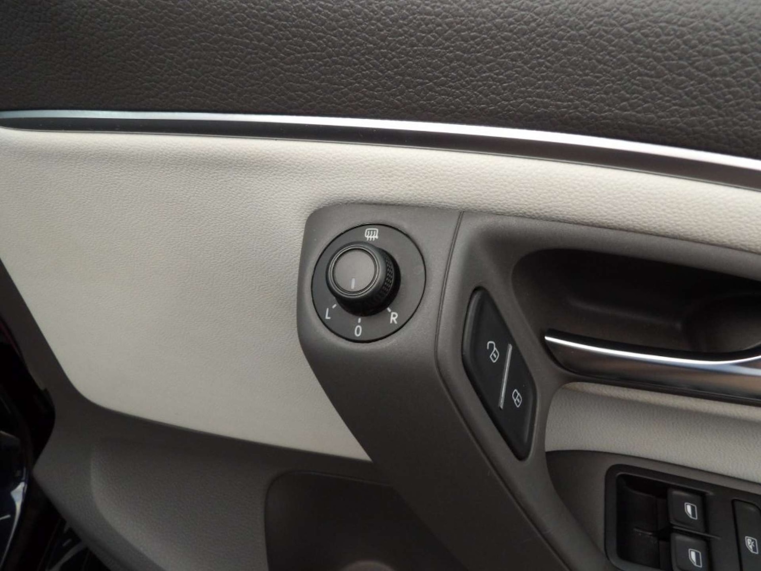 Used Volkswagen Polo 2016 for sale - 76600644: Photo 21