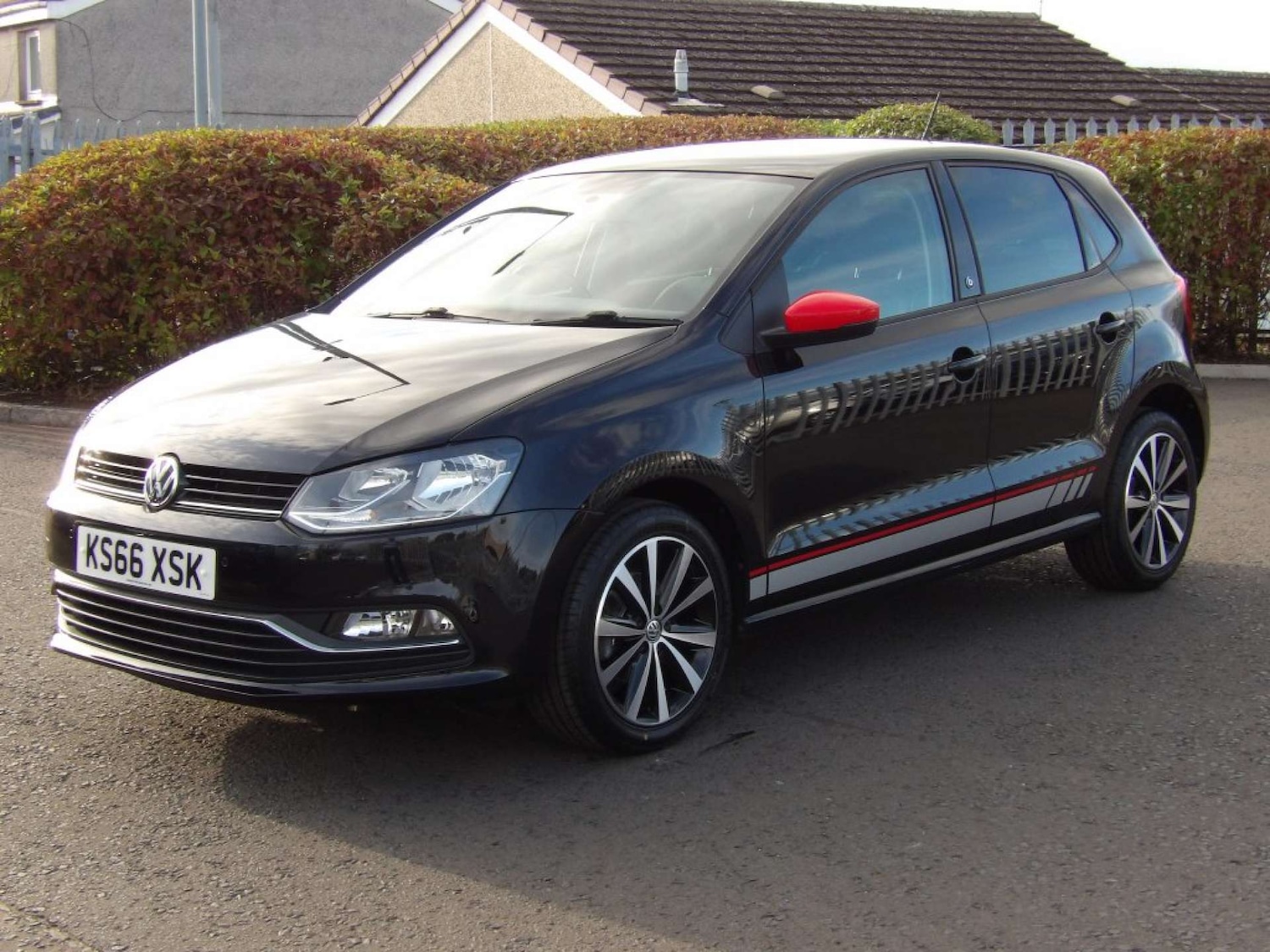 Used Volkswagen Polo 2016 for sale - 76600644: Photo 3