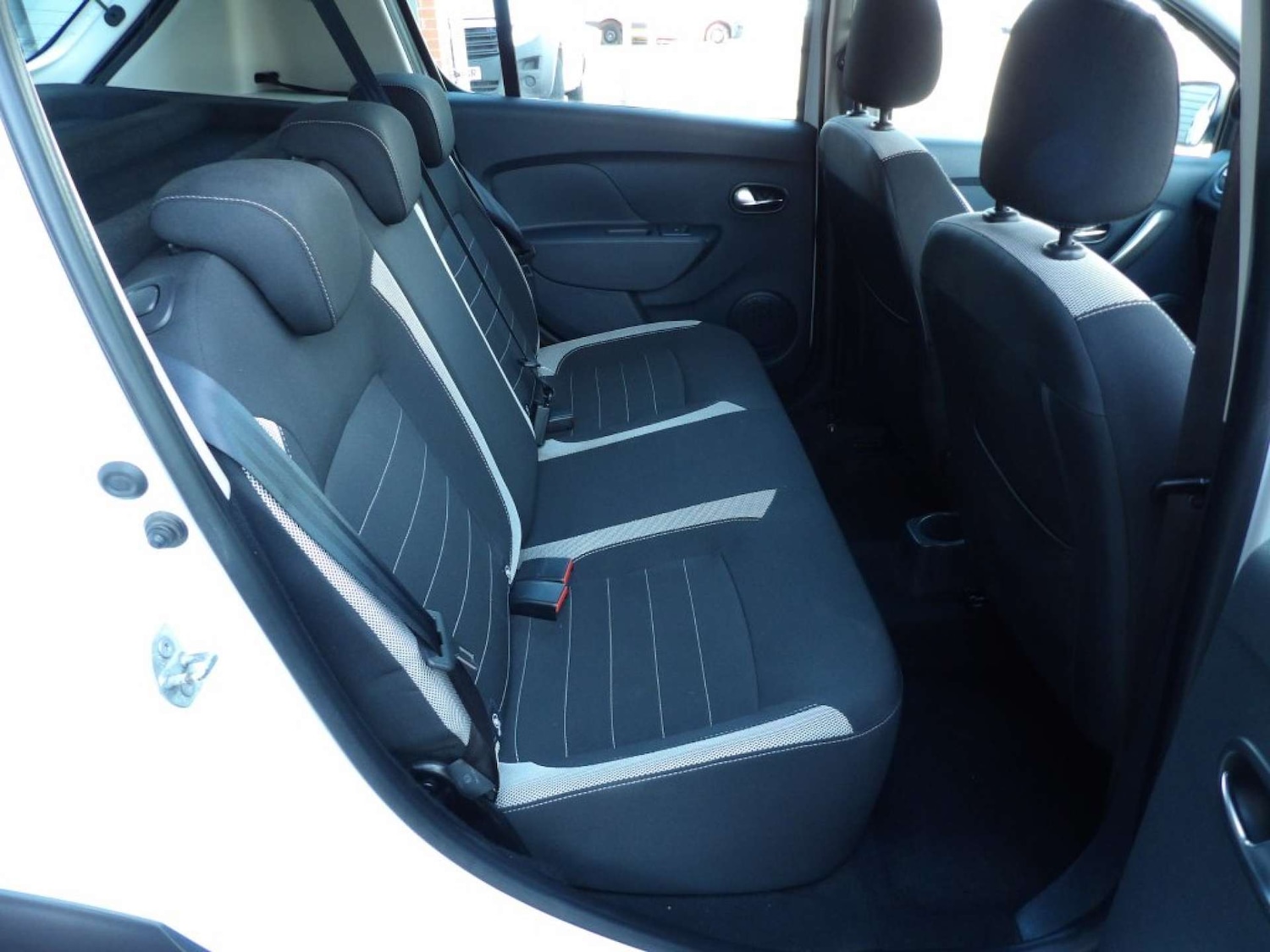 Used Dacia Sandero Stepway 2018 for sale - 77303975: Photo 13