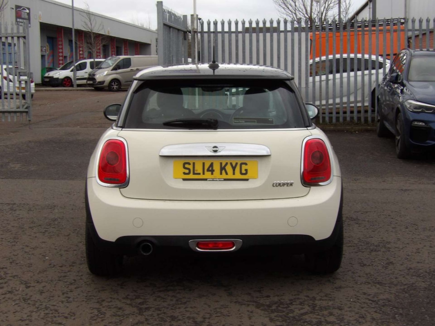 Used MINI Hatch 2014 for sale - 76726108: Photo 4