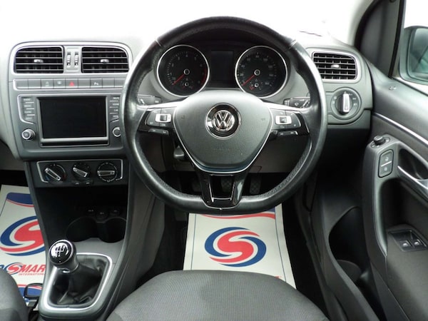 Used Volkswagen Polo 2017 for sale - 76070576: Photo 9