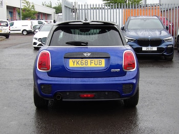 Used MINI Hatch 2019 for sale - 79360423: Photo