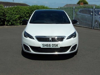 Used Peugeot 308 2016 for sale - 77880389: Photo