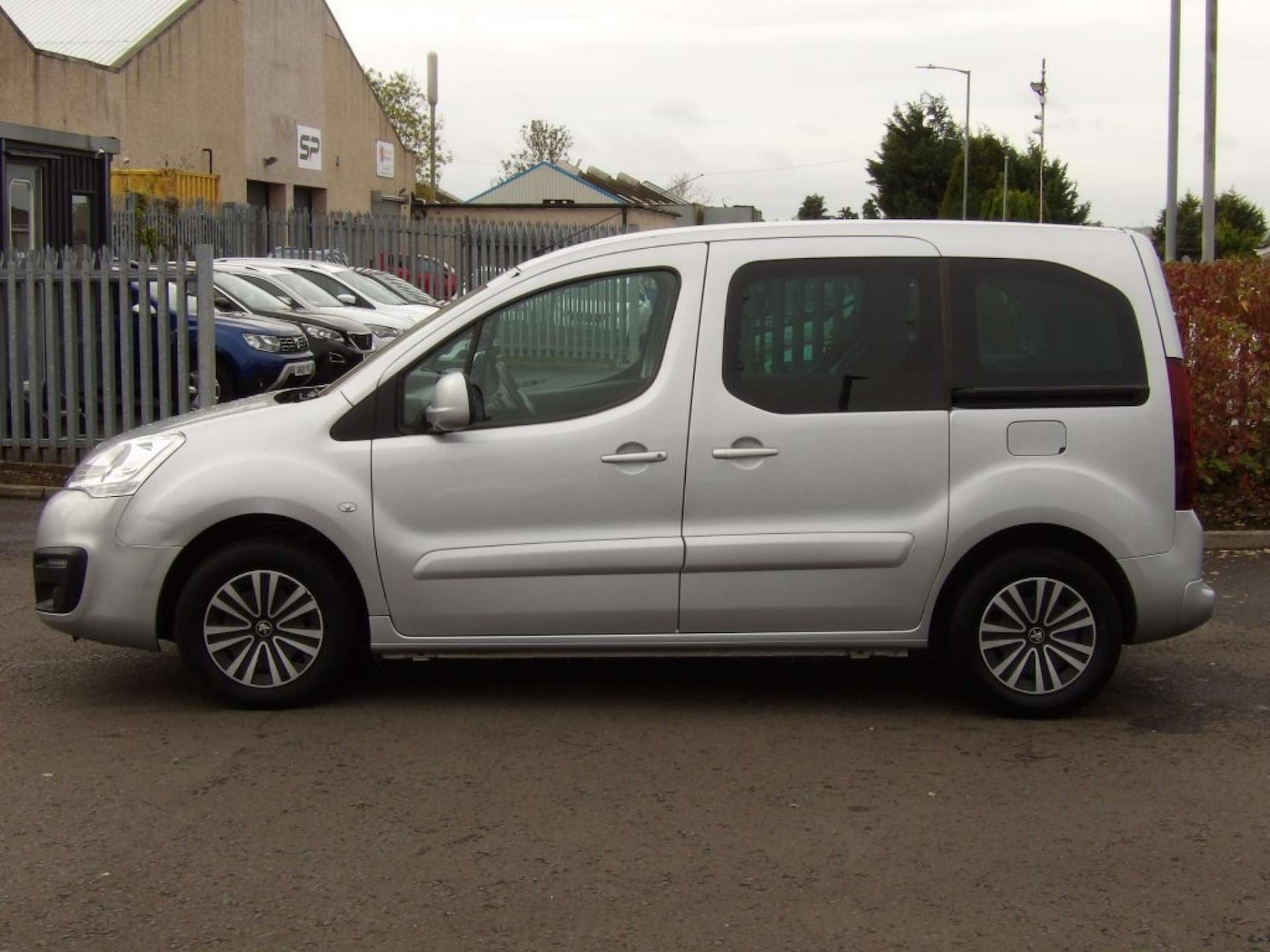 Used Peugeot Partner Tepee 2017 for sale - 76159771: Photo 3