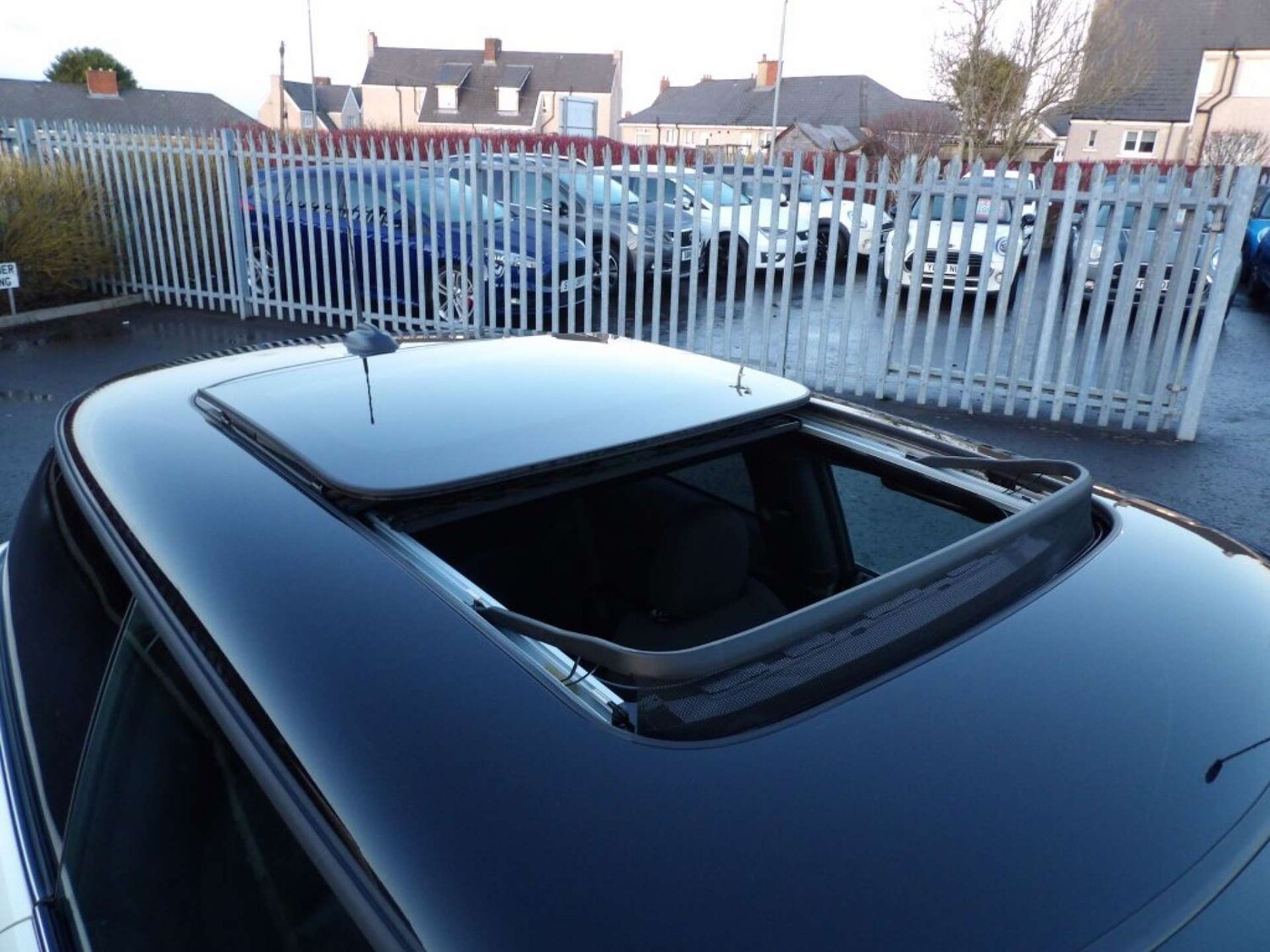 Used MINI Hatch 2016 for sale - 76959814: Photo 24