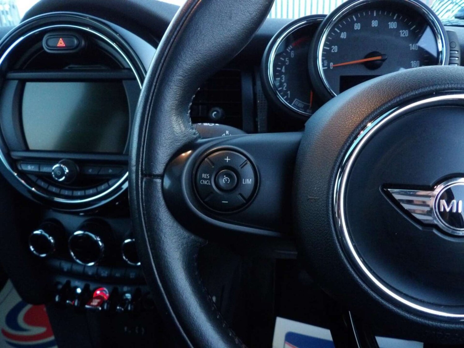 Used MINI Hatch 2016 for sale - 76959814: Photo 27