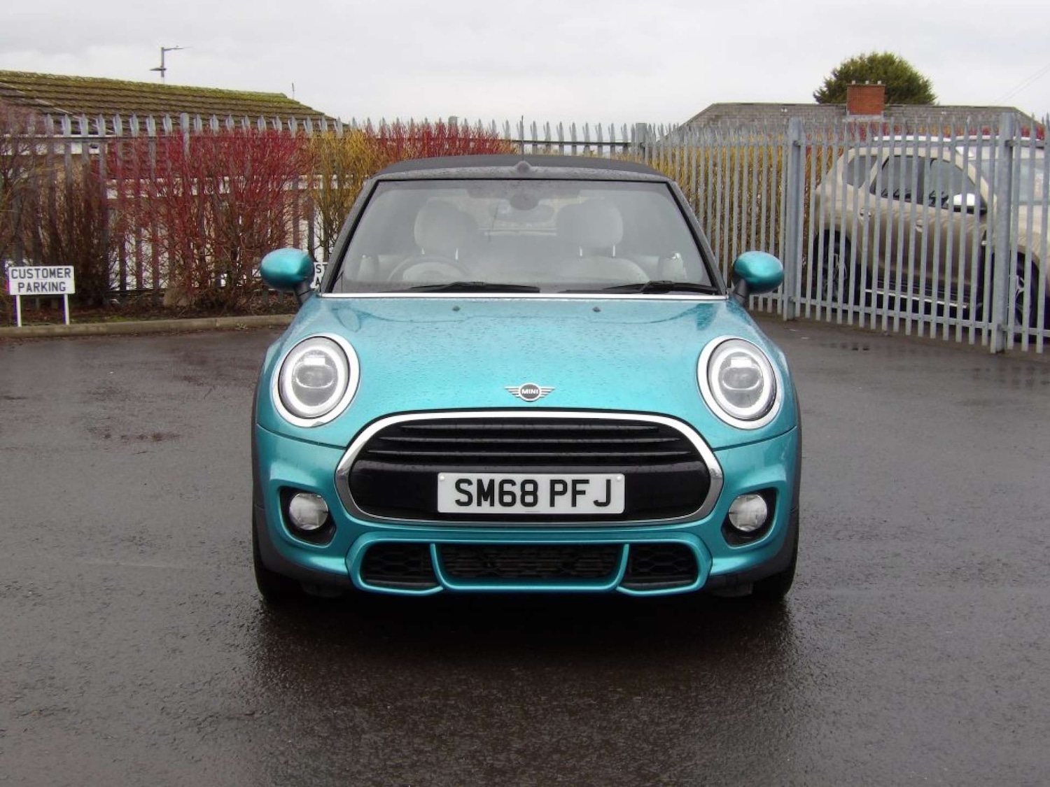 Used MINI Convertible 2018 for sale - 77388225: Photo 2