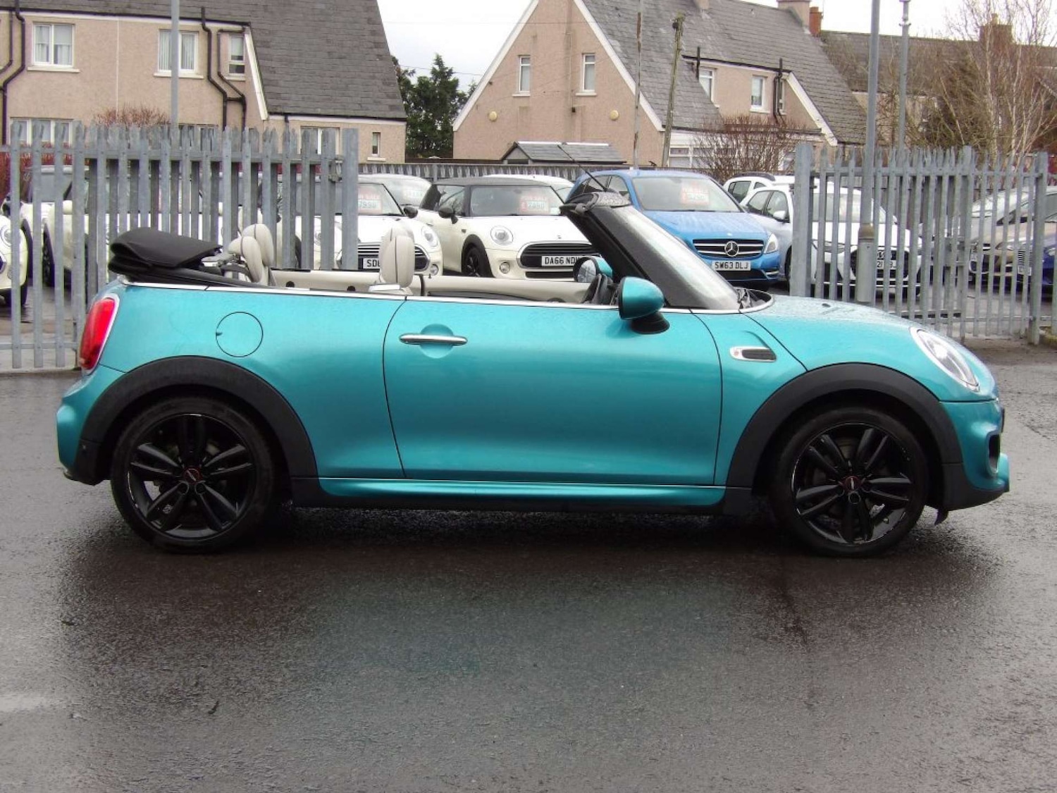 Used MINI Convertible 2018 for sale - 77388225: Photo 5