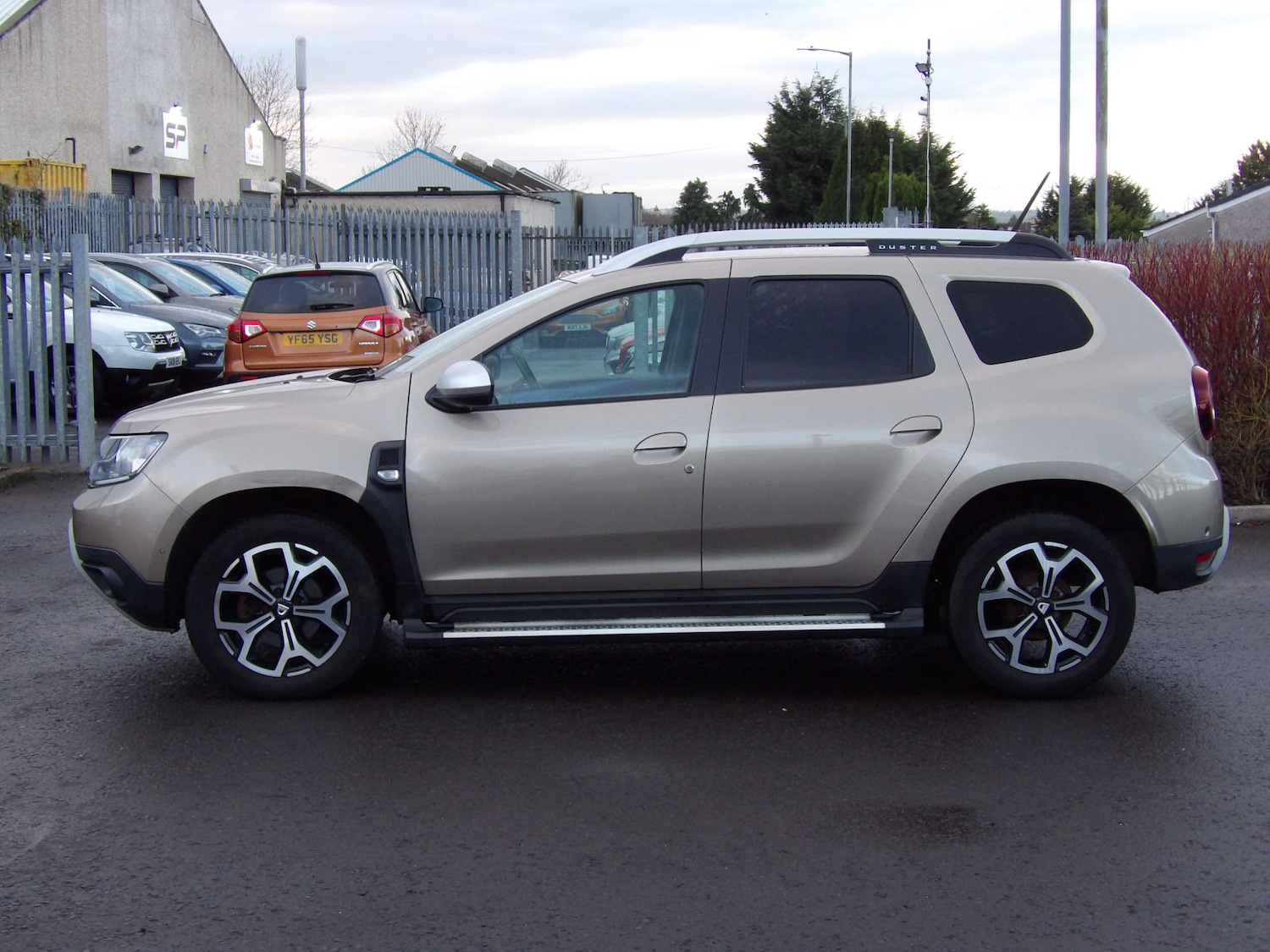 Used Dacia Duster 2018 for sale - 77028306: Photo 3