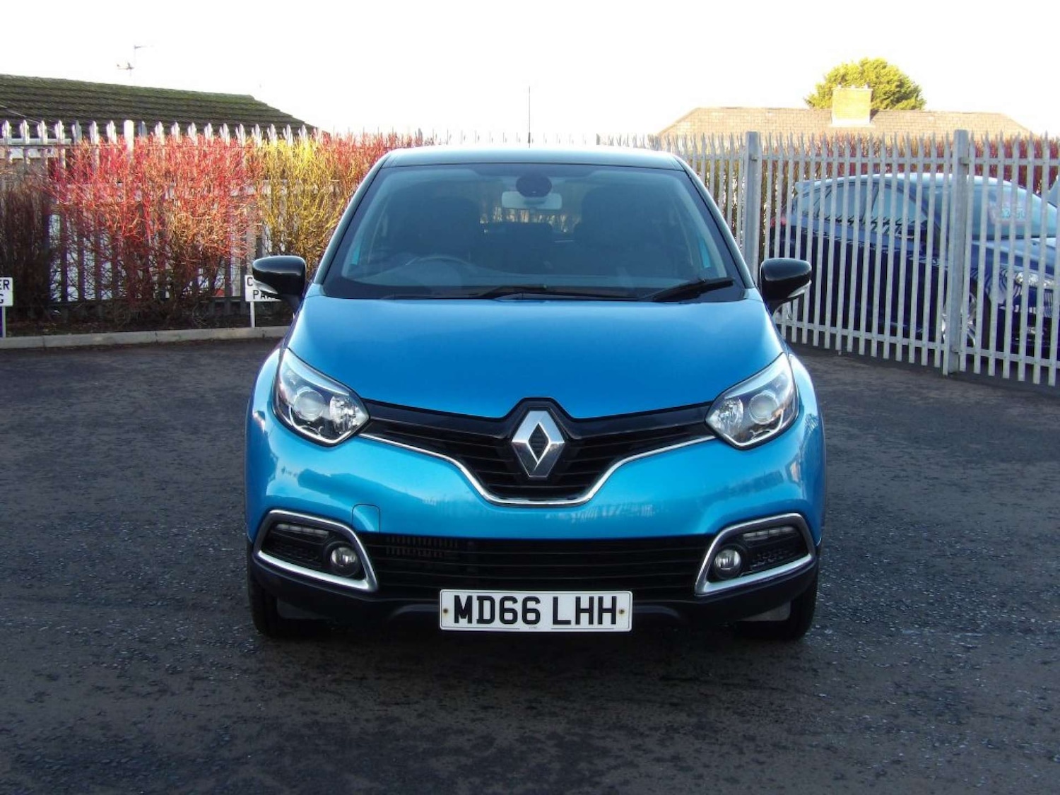 Used Renault Captur 2016 for sale - 77039157: Photo 2