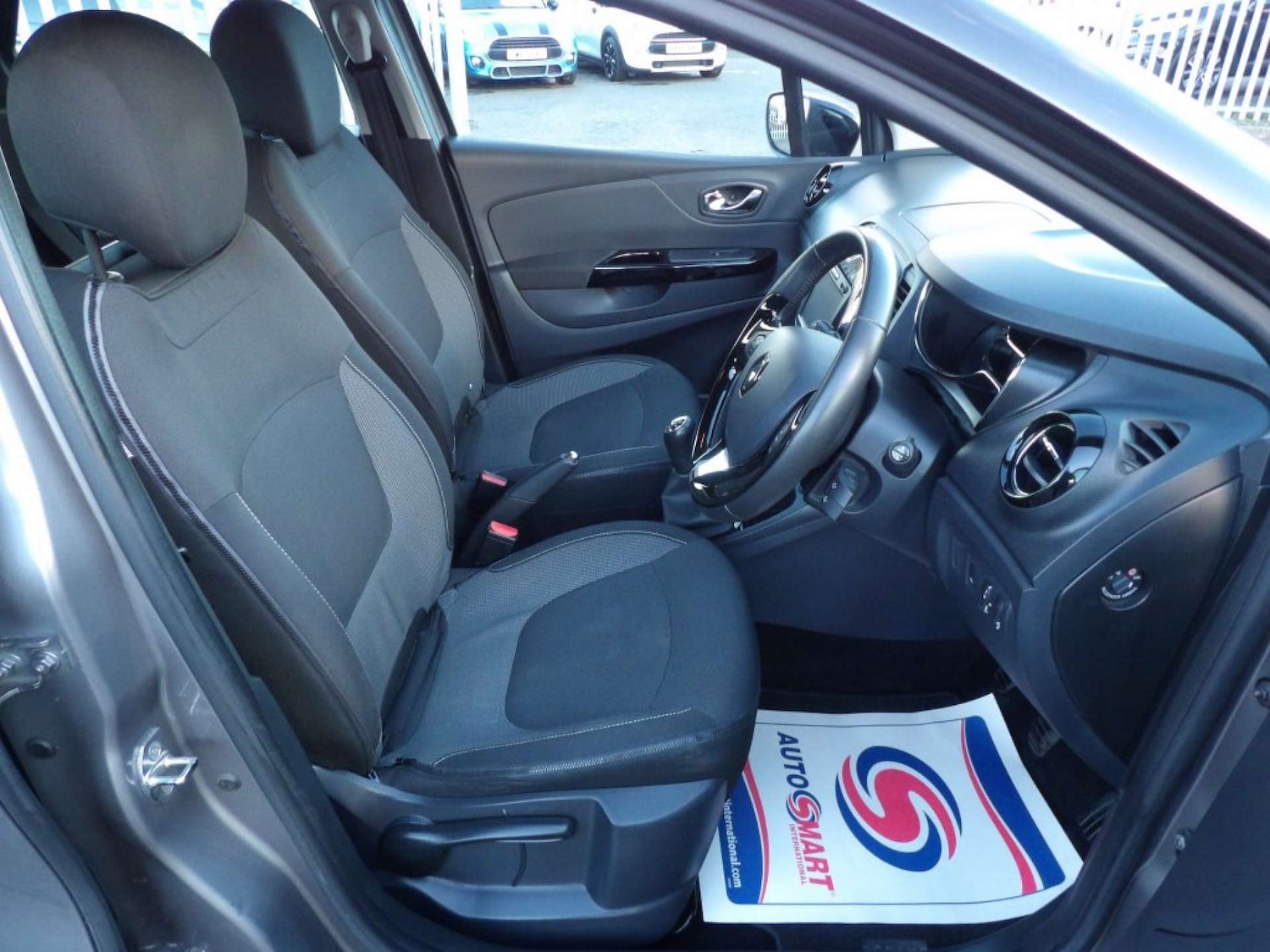 Used Renault Captur 2015 for sale - 76583422: Photo 11