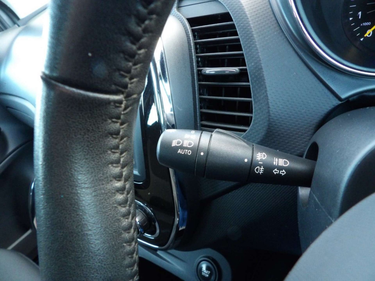 Used Renault Captur 2015 for sale - 76583422: Photo 26