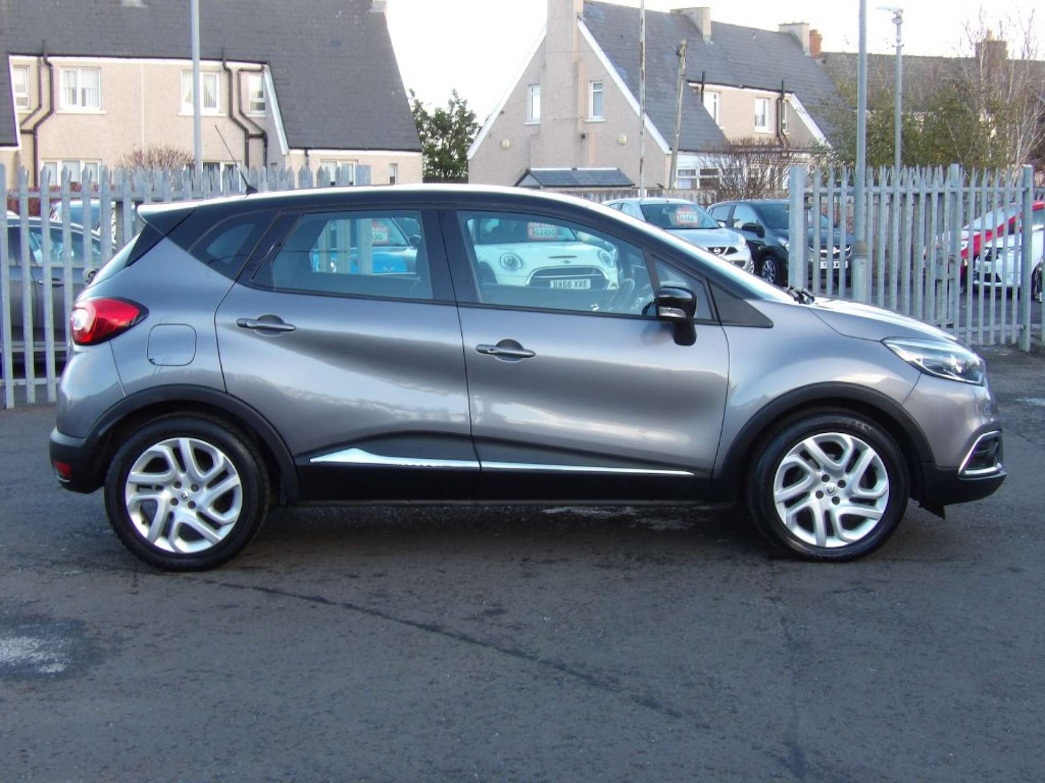 Used Renault Captur 2015 for sale - 76583422: Photo 8