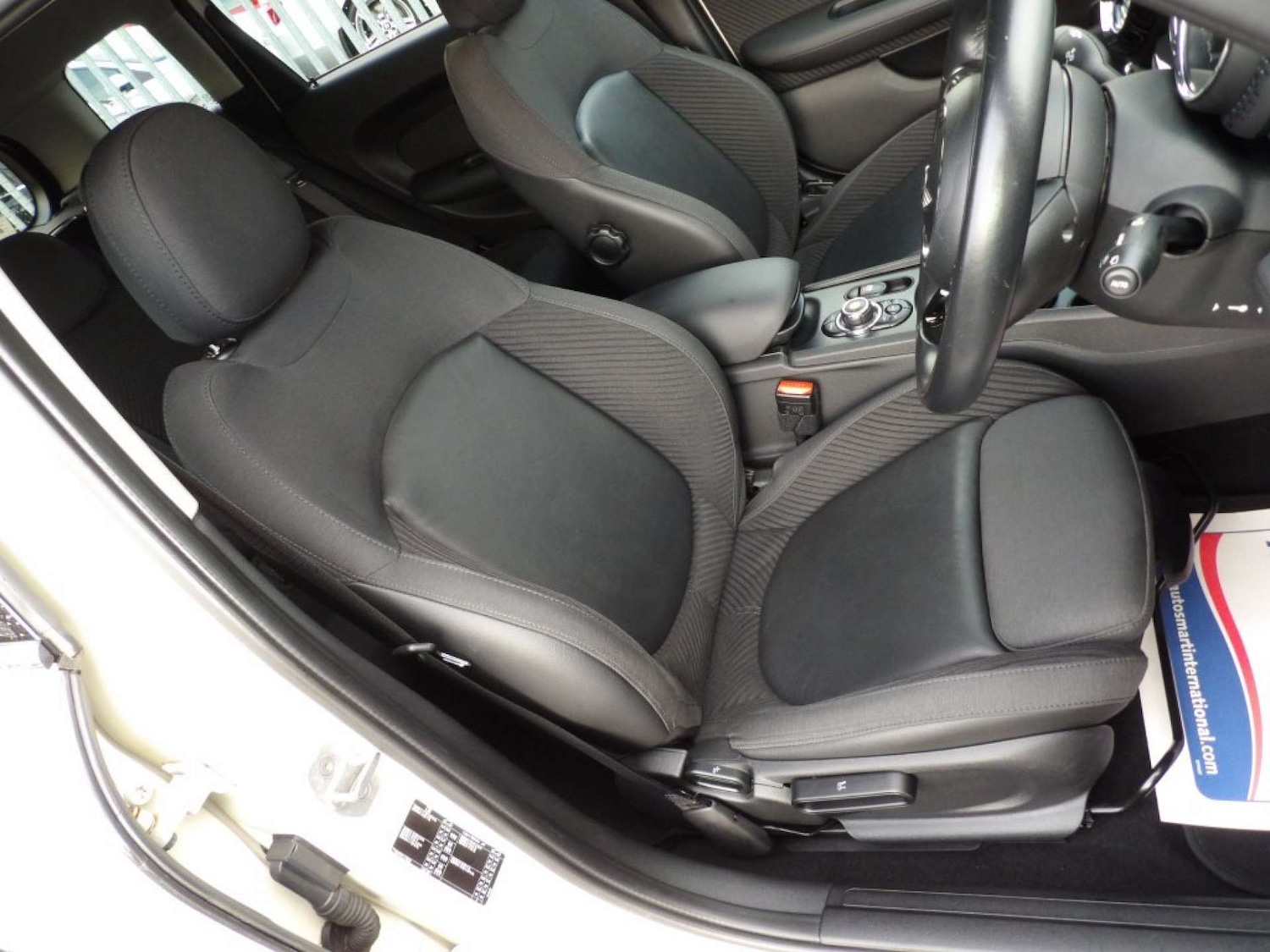 Used MINI Clubman 2016 for sale - 76600815: Photo 12