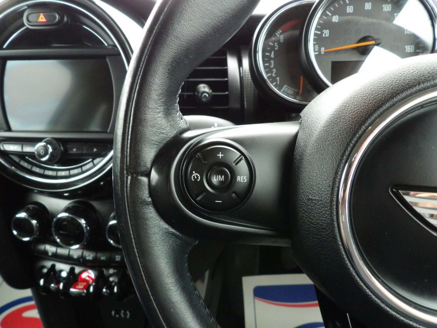 Used MINI Hatch 2015 for sale - 76363830: Photo 22