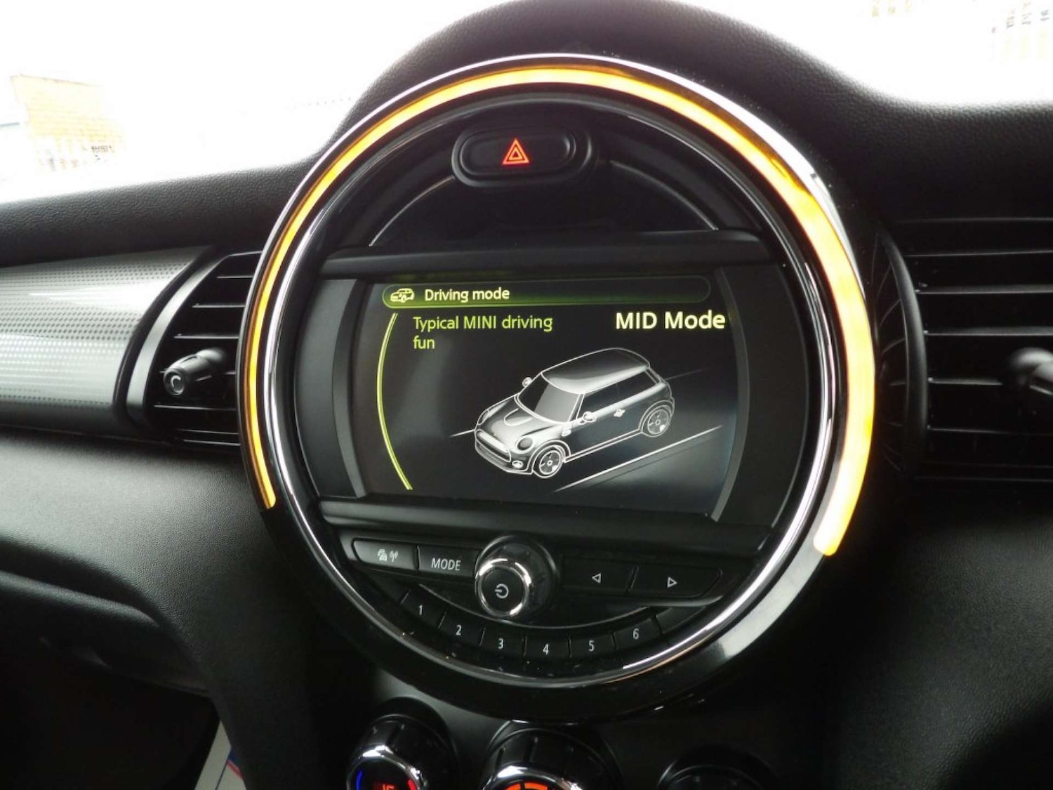 Used MINI Hatch 2015 for sale - 76363830: Photo 32