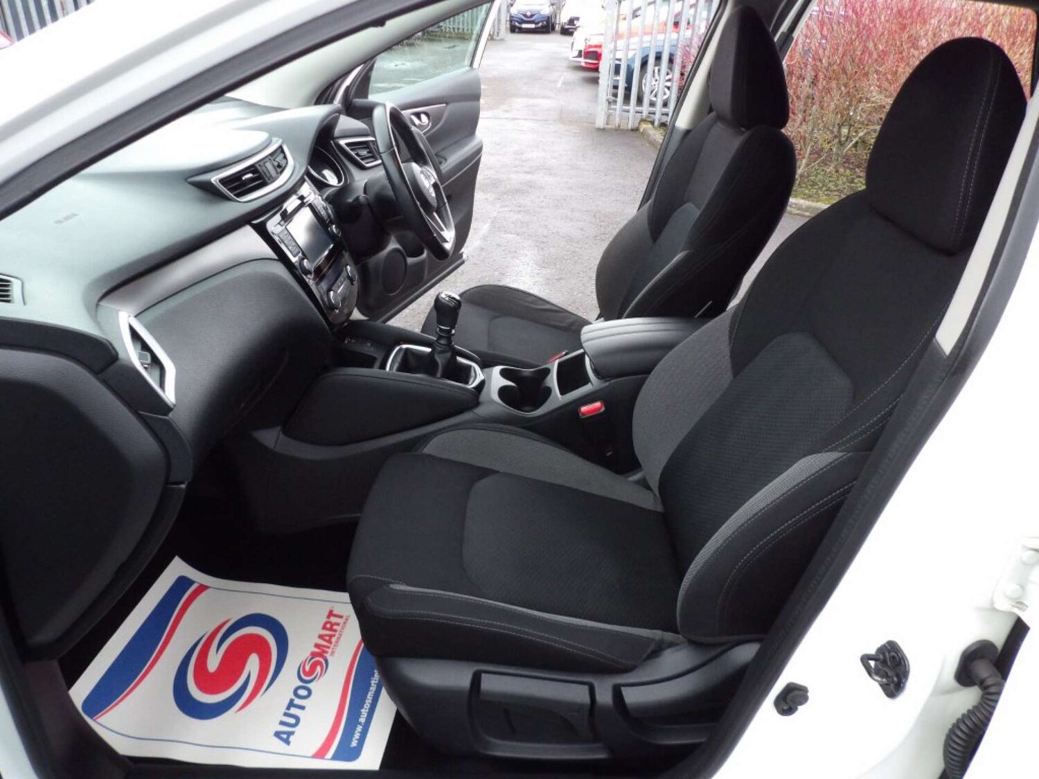 Used Nissan Qashqai 2018 for sale - 77277622: Photo 15