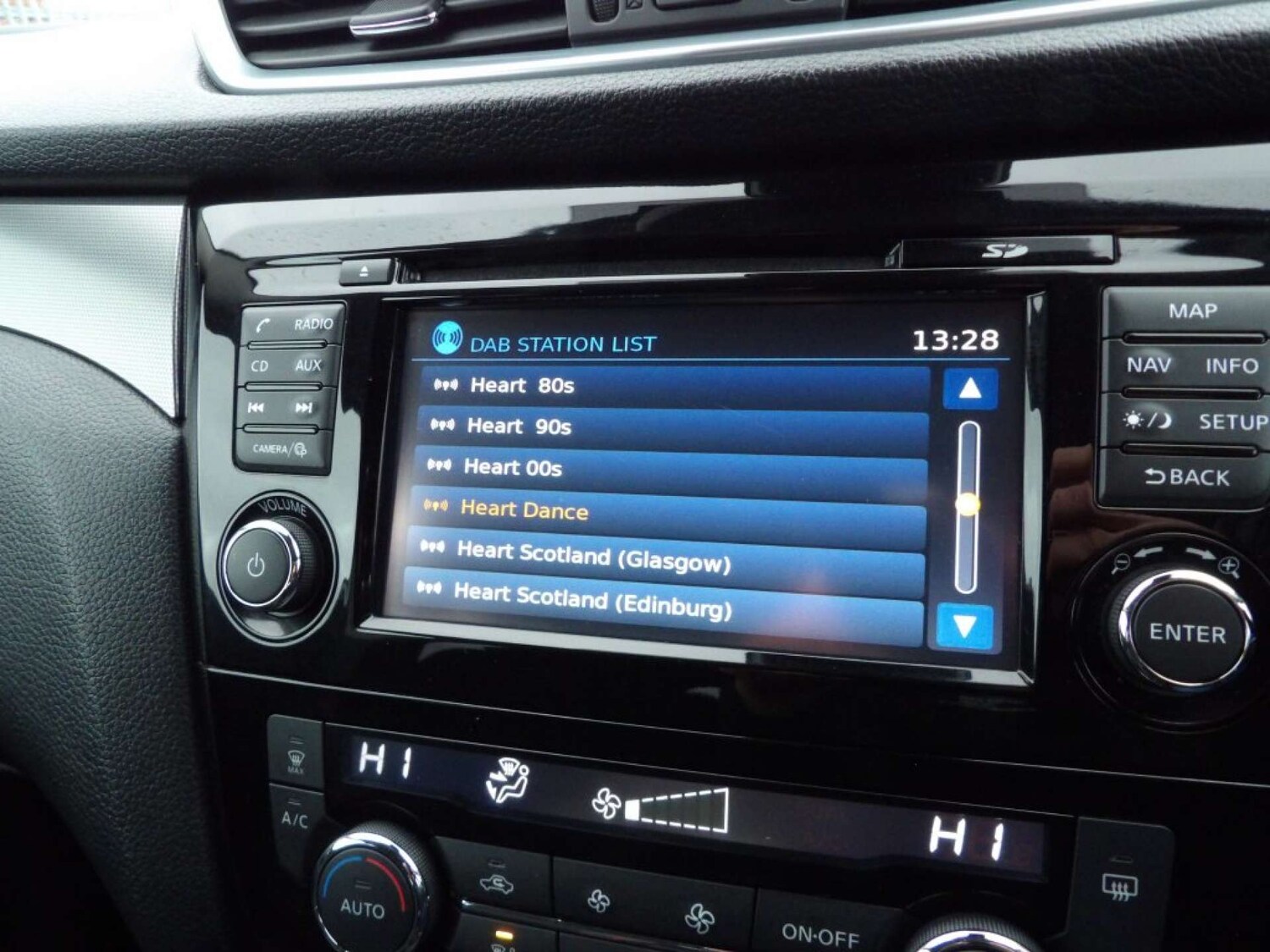 Used Nissan Qashqai 2018 for sale - 77277622: Photo 32