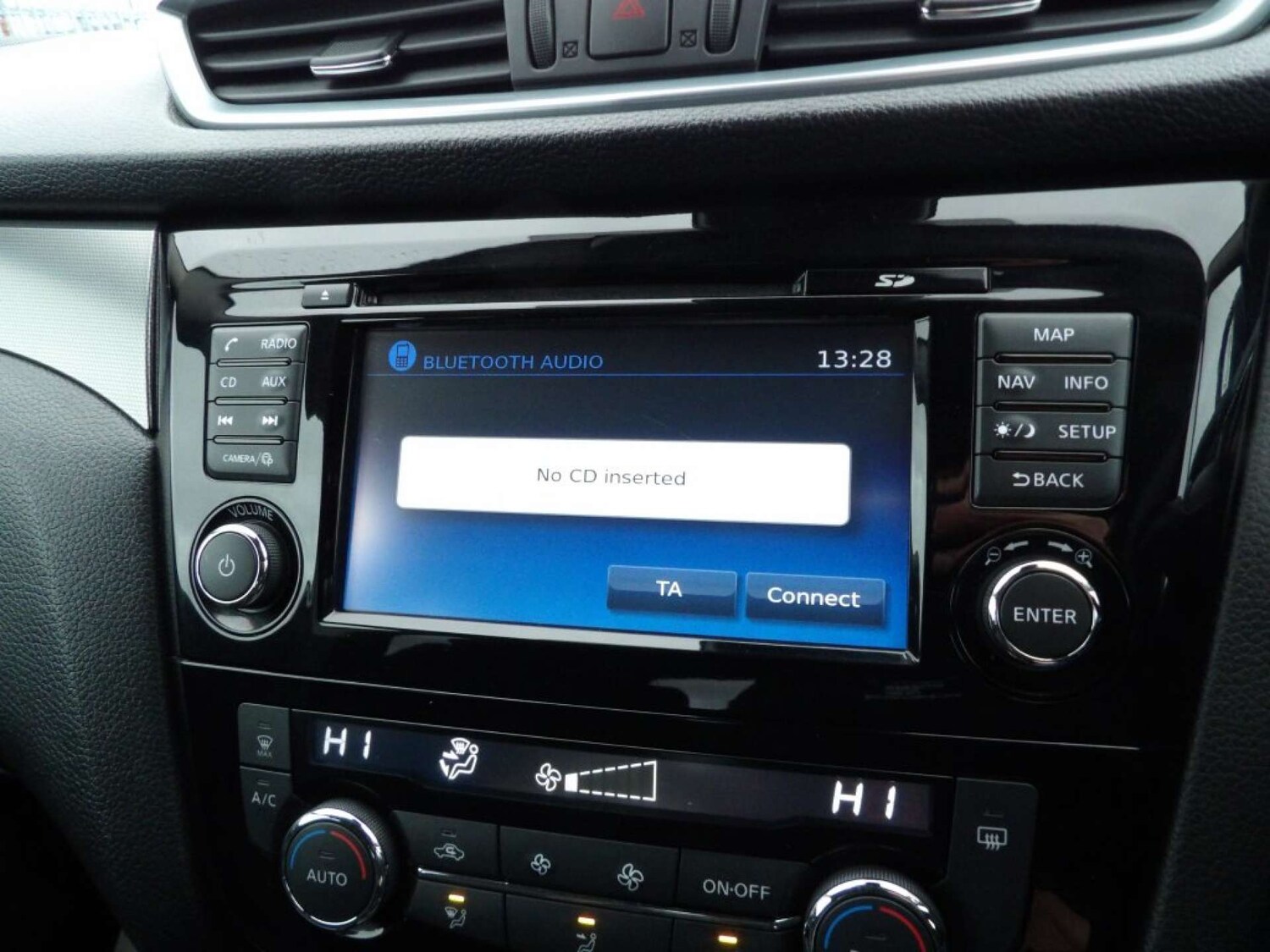 Used Nissan Qashqai 2018 for sale - 77277622: Photo 33