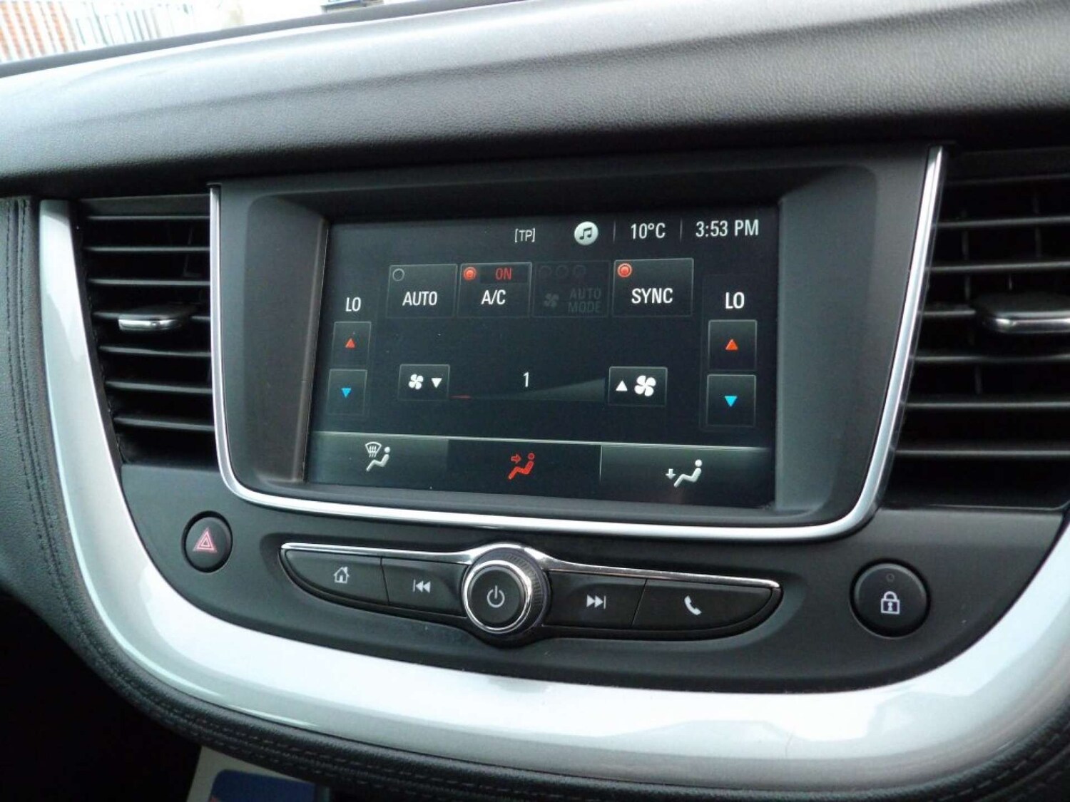 Used Vauxhall Grandland X 2018 for sale - 76455640: Photo 28