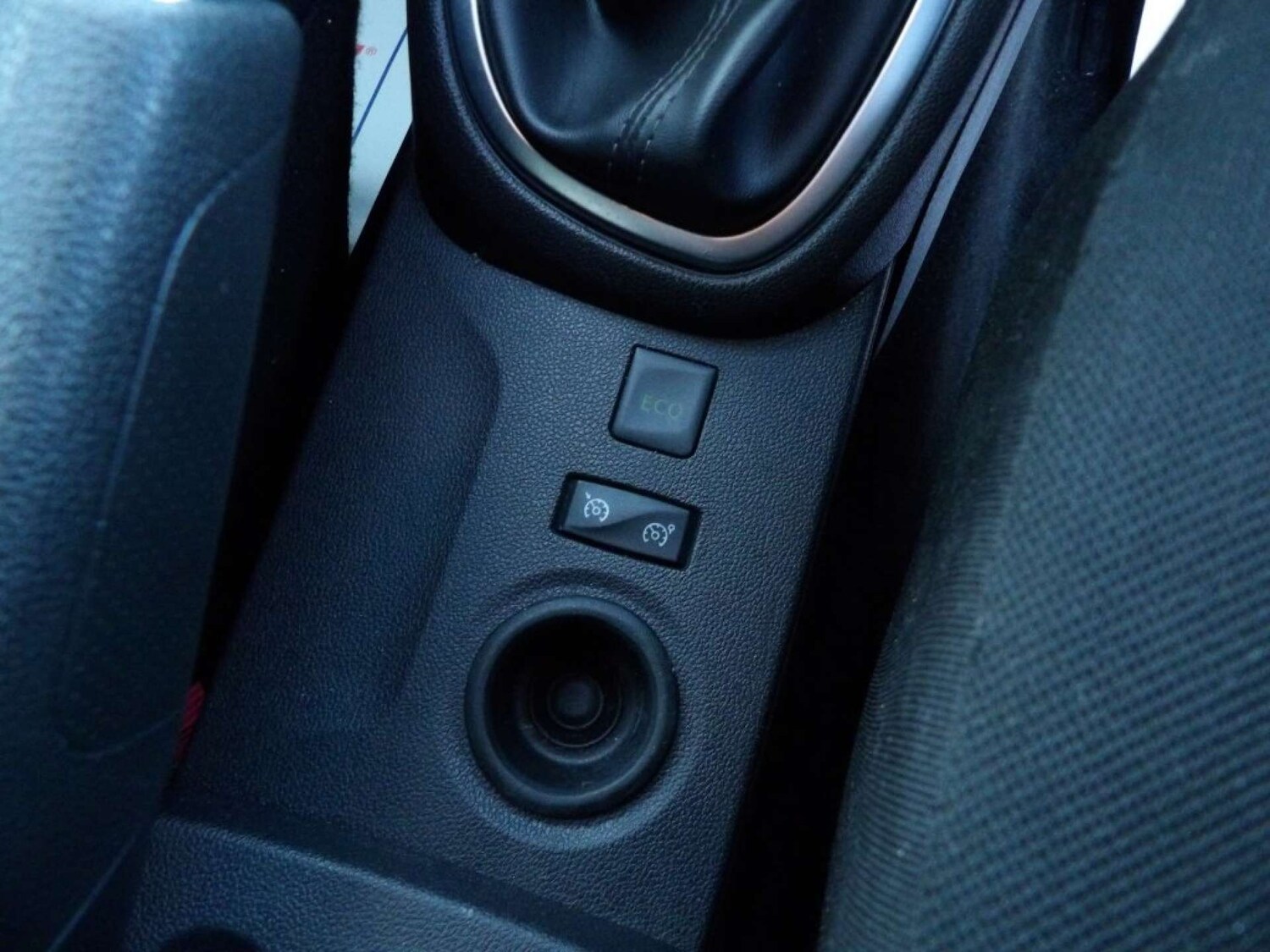 Used Renault Captur 2019 for sale - 76726106: Photo 23