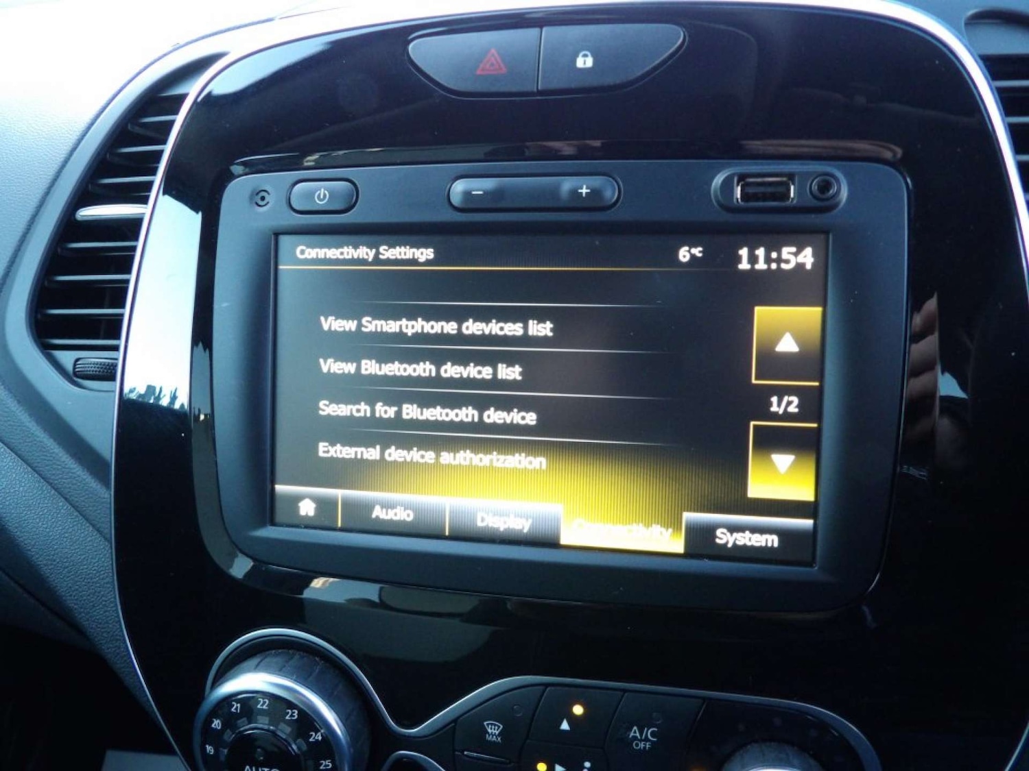 Used Renault Captur 2019 for sale - 76726106: Photo 35