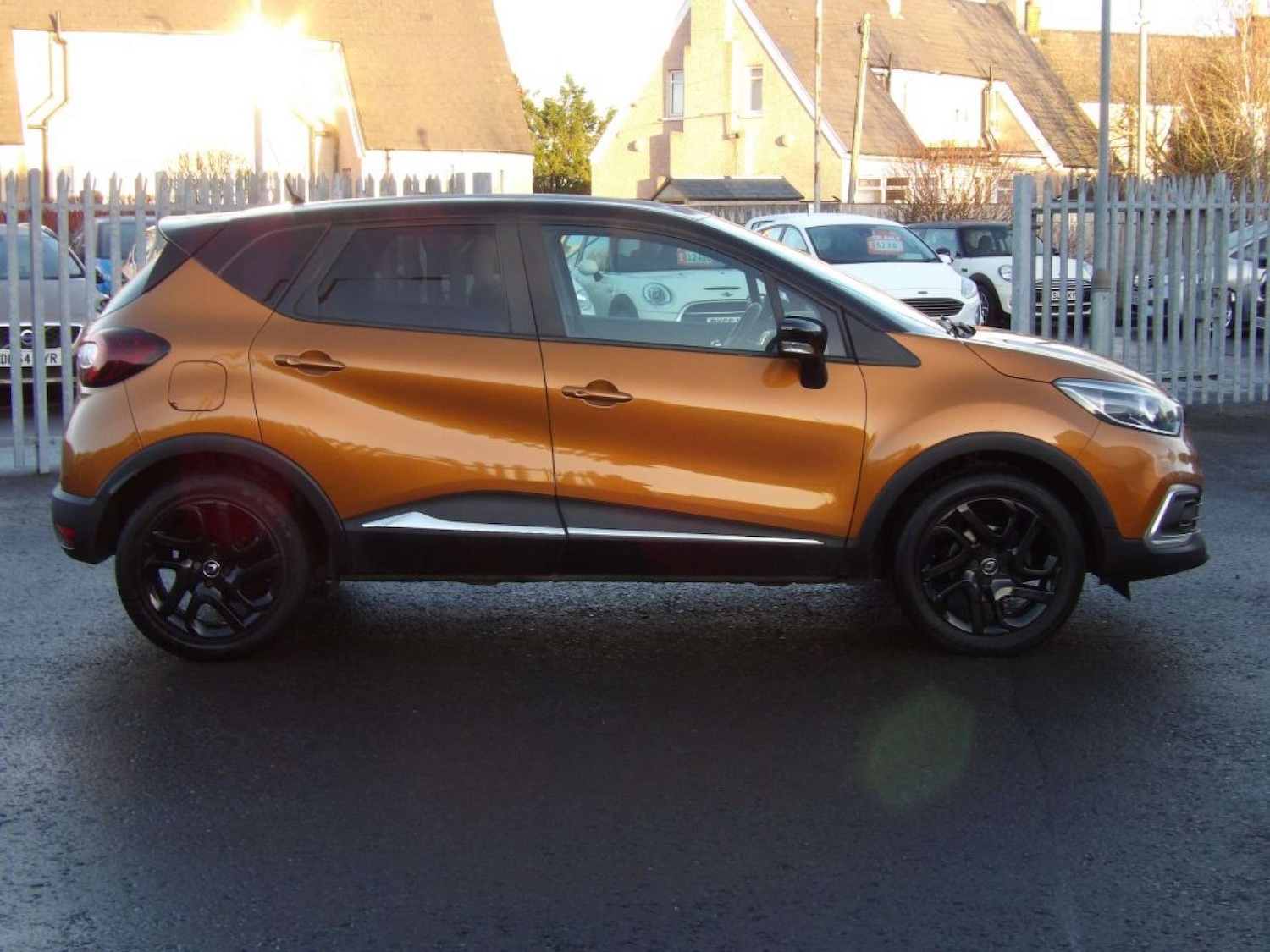 Used Renault Captur 2019 for sale - 76726106: Photo 8