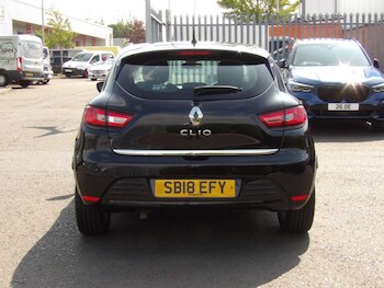 Used Renault Clio 2018 for sale - 75581922: Photo