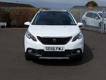 Used Peugeot 2008 2017 for sale - 78213101: Photo
