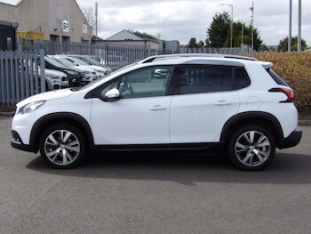 Used Peugeot 2008 2017 for sale - 78213101: Photo