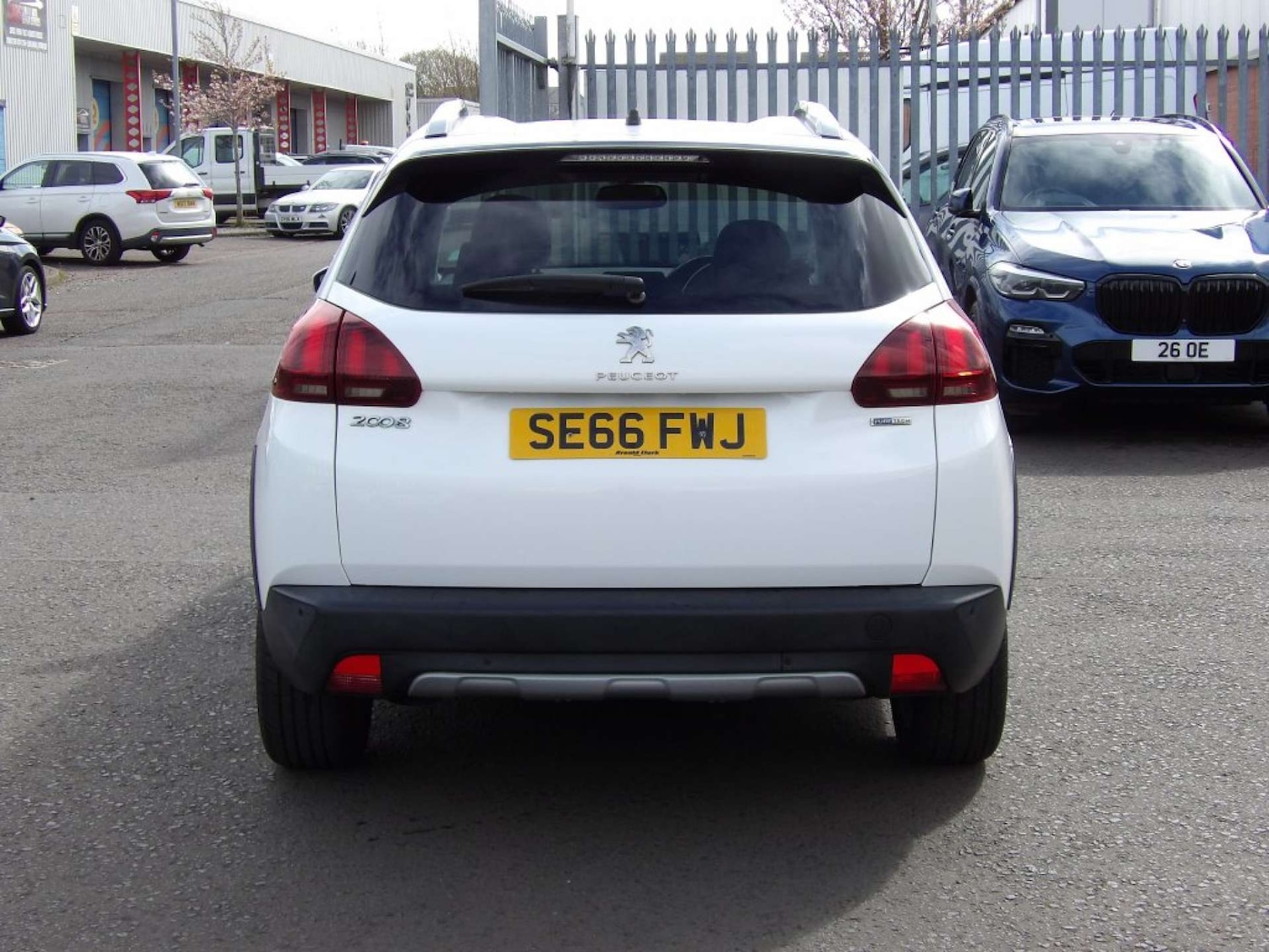 Used Peugeot 2008 2017 for sale - 78213101: Photo 4