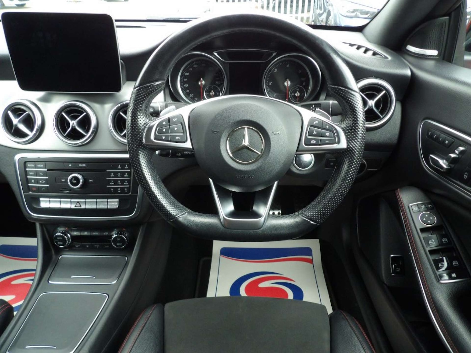 Used Mercedes-Benz CLA 2018 for sale - 76363593: Photo 9