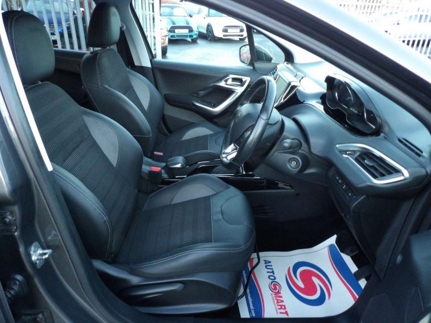 Used Peugeot 2008 2018 for sale - 76404364: Photo 11