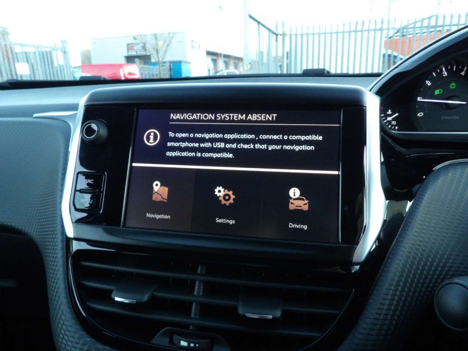 Used Peugeot 2008 2018 for sale - 76404364: Photo 28