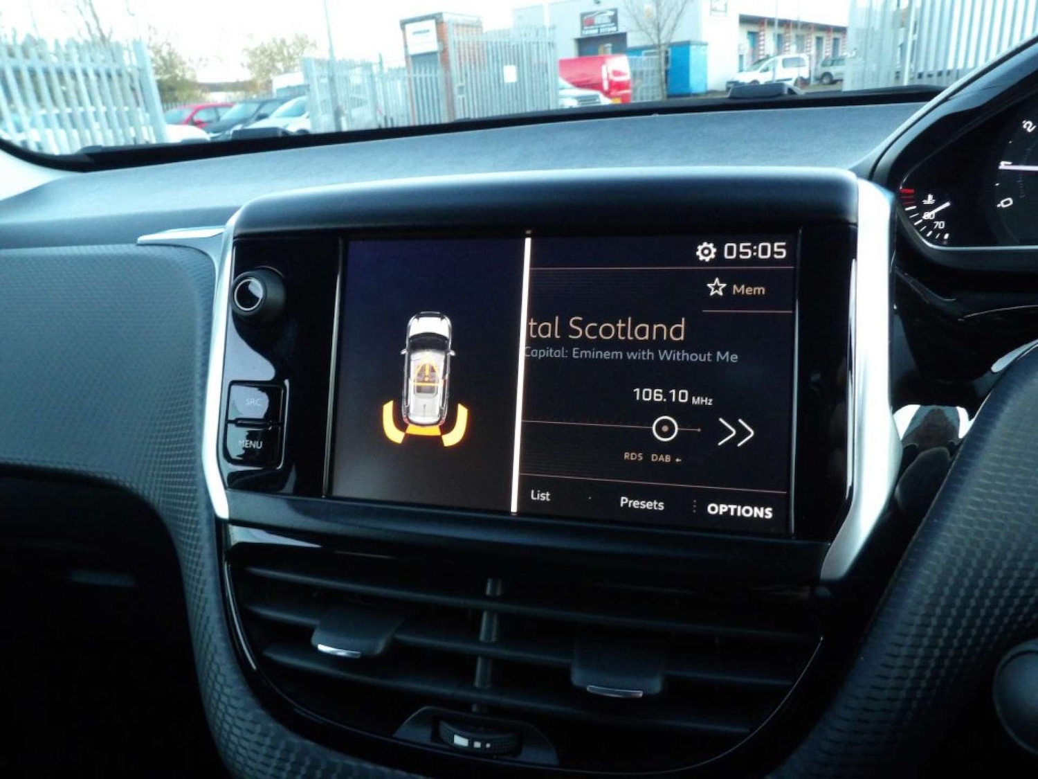 Used Peugeot 2008 2018 for sale - 76404364: Photo 32