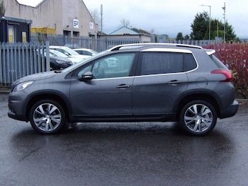 Used Peugeot 2008 2018 for sale - 76404364: Photo