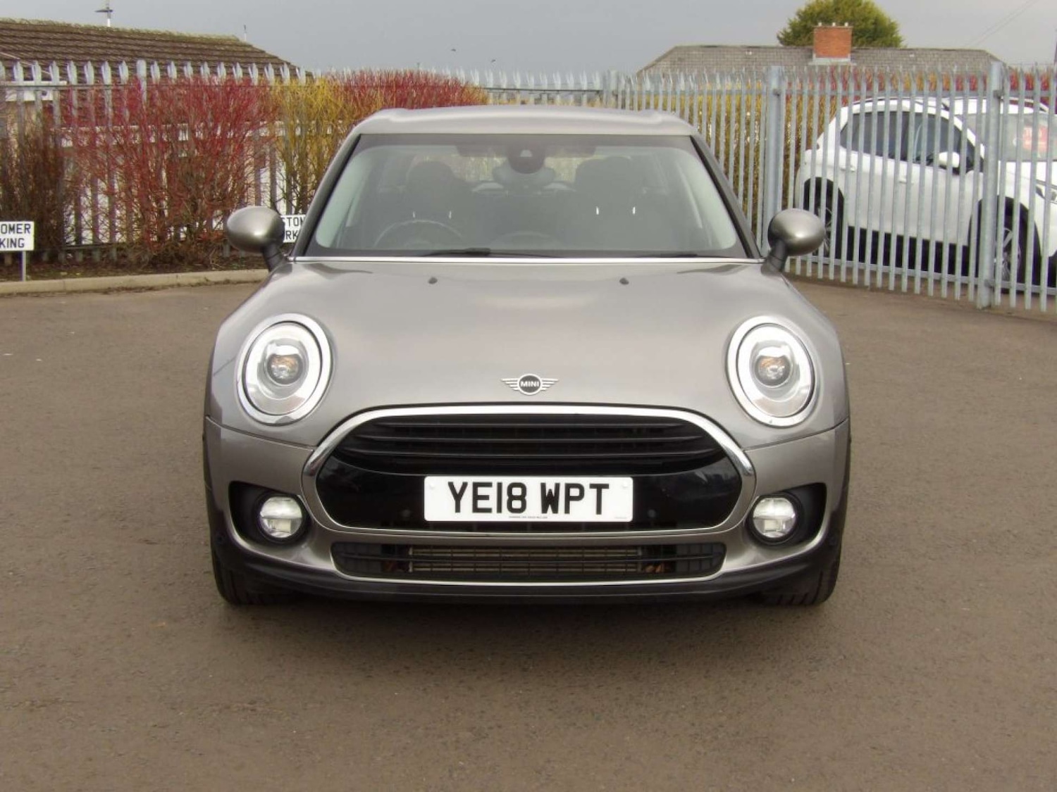 Used MINI Clubman 2018 for sale - 77622852: Photo 2