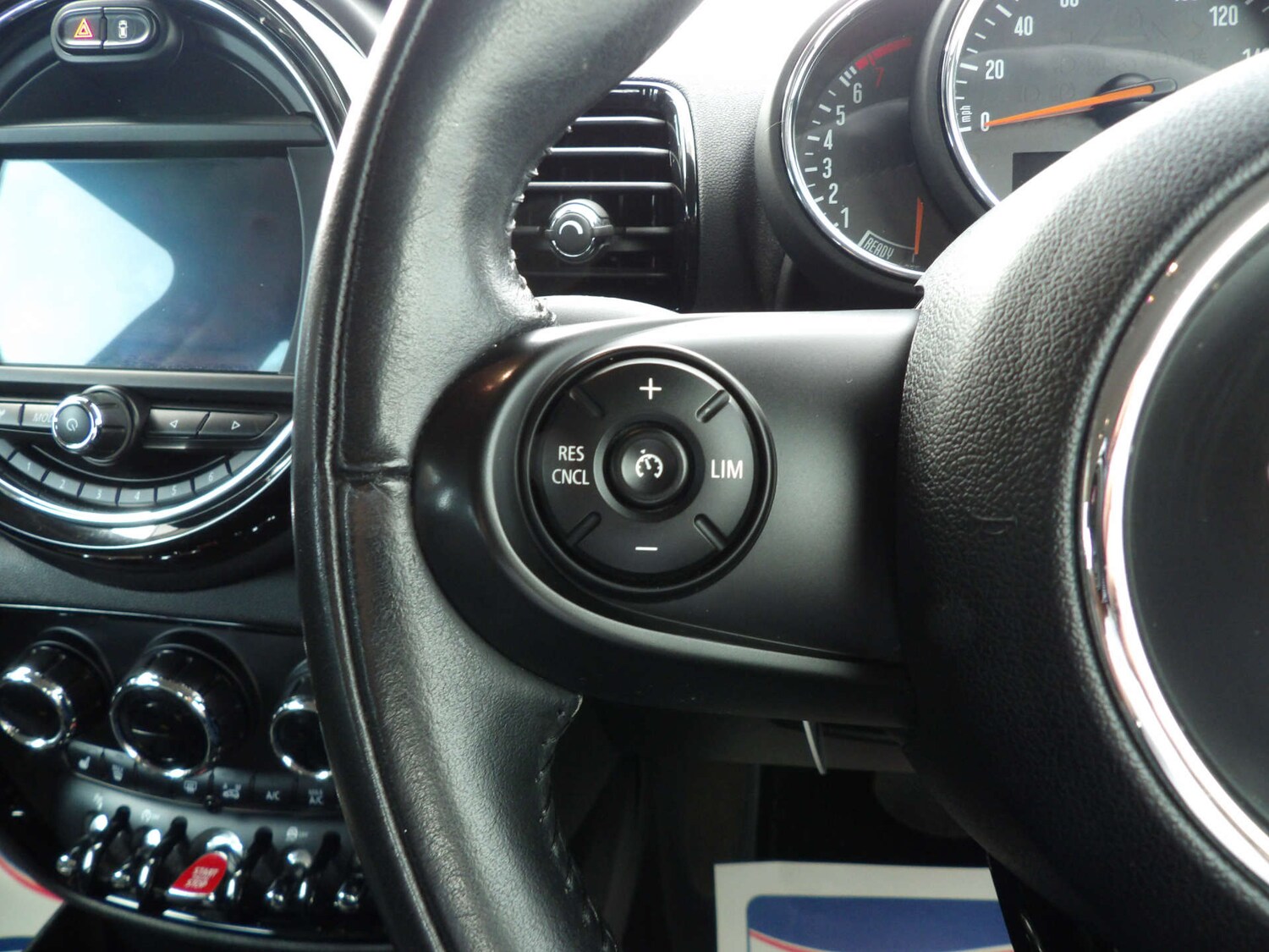 Used MINI Clubman 2018 for sale - 77622852: Photo 24