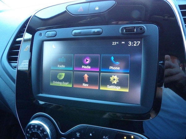 Used Renault Captur 2017 for sale - 75448356: Photo 24