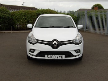 Used Renault Clio 2018 for sale - 75488555: Photo