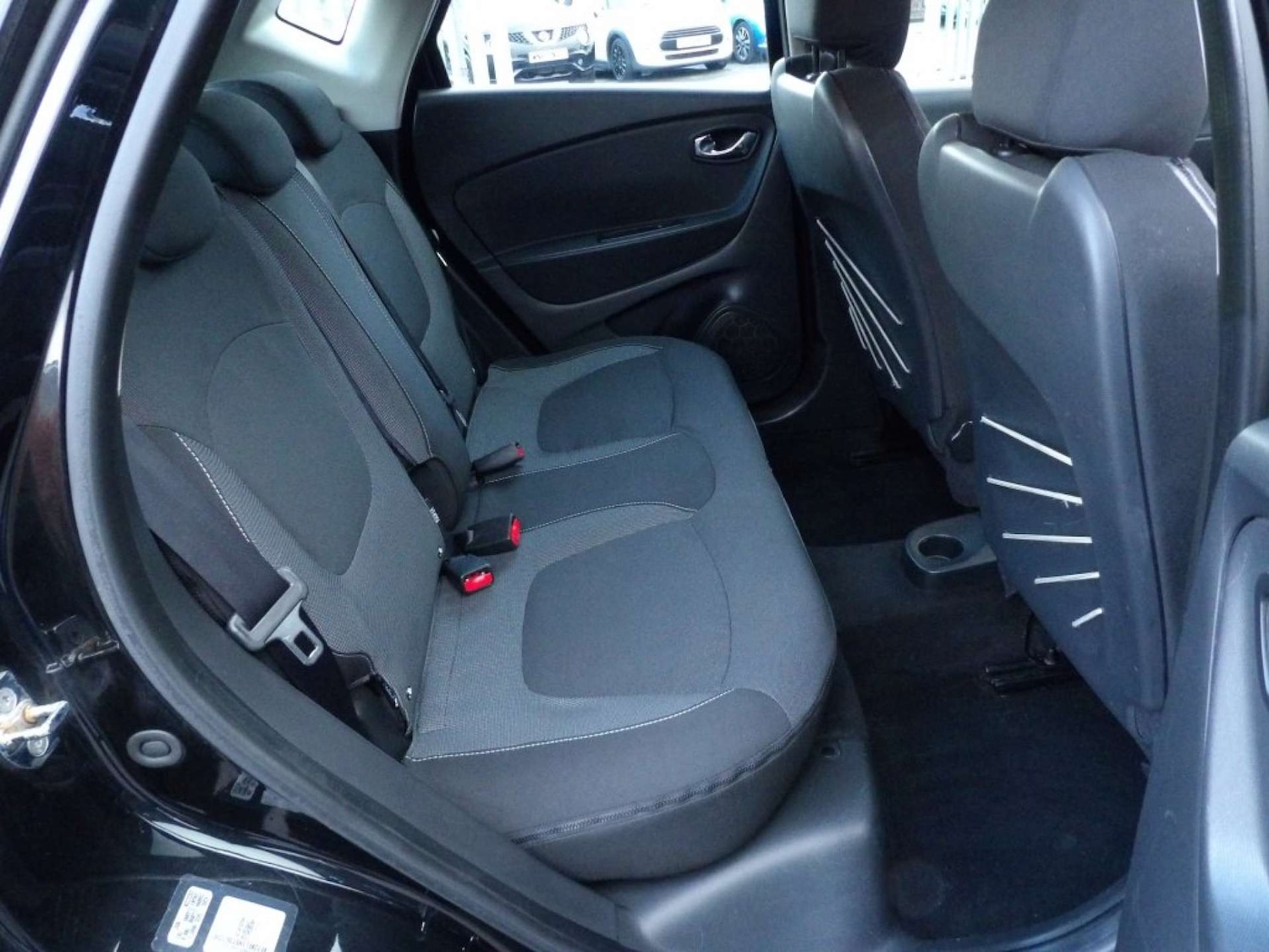 Used Renault Captur 2014 for sale - 77227771: Photo 13