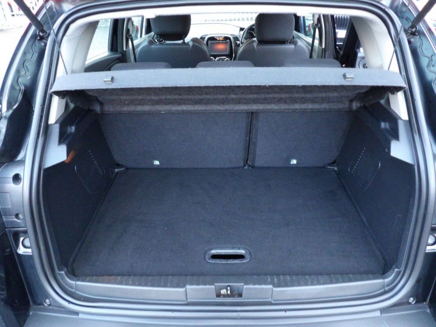 Used Renault Captur 2014 for sale - 77227771: Photo 18