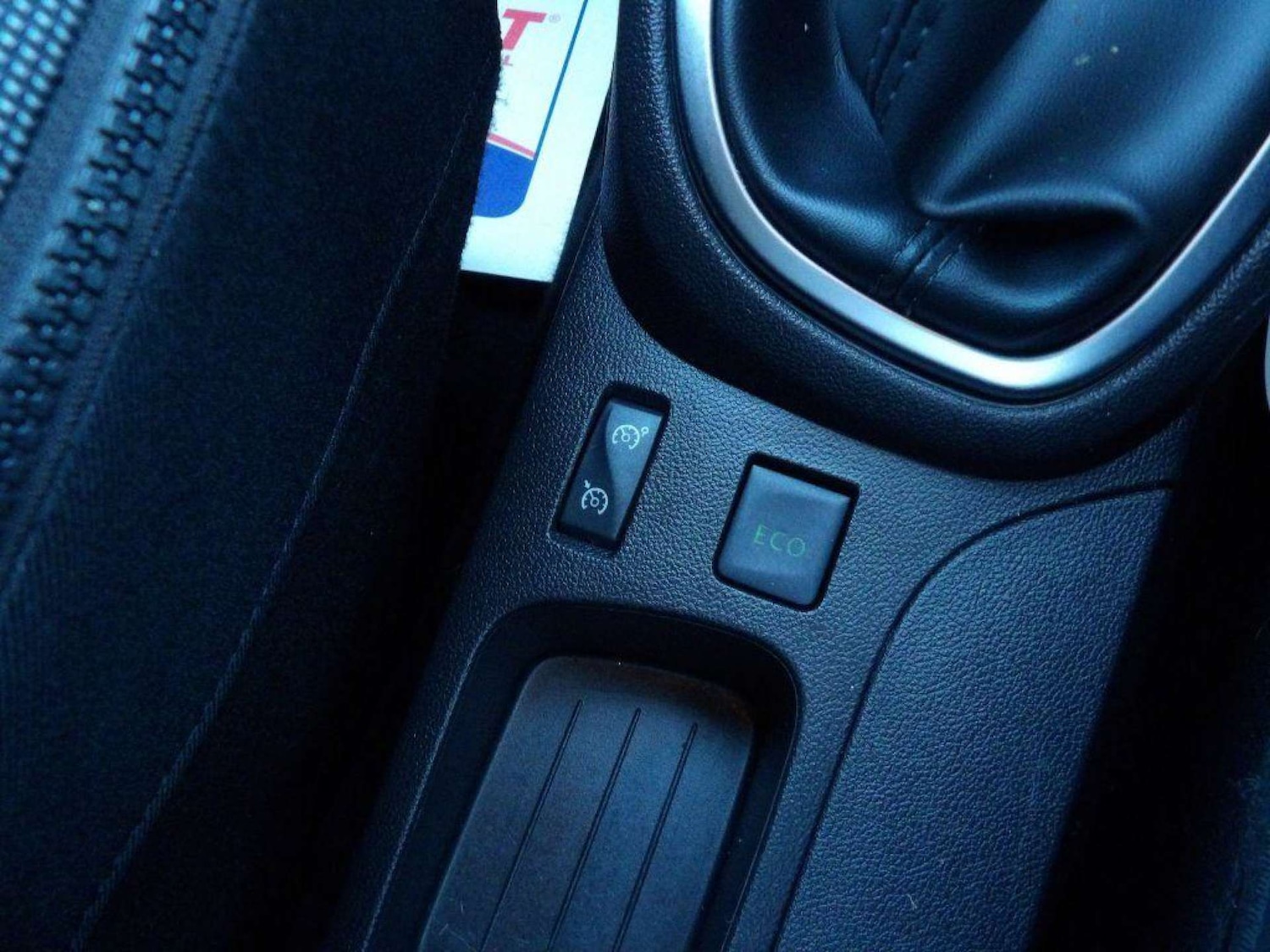 Used Renault Captur 2017 for sale - 76601935: Photo 19