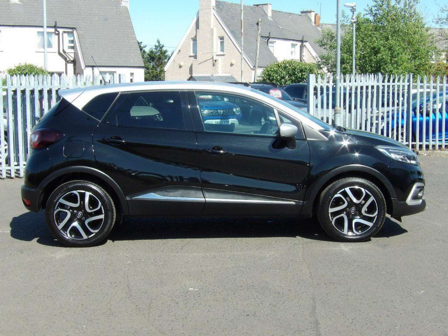 Used Renault Captur 2017 for sale - 76601935: Photo 8